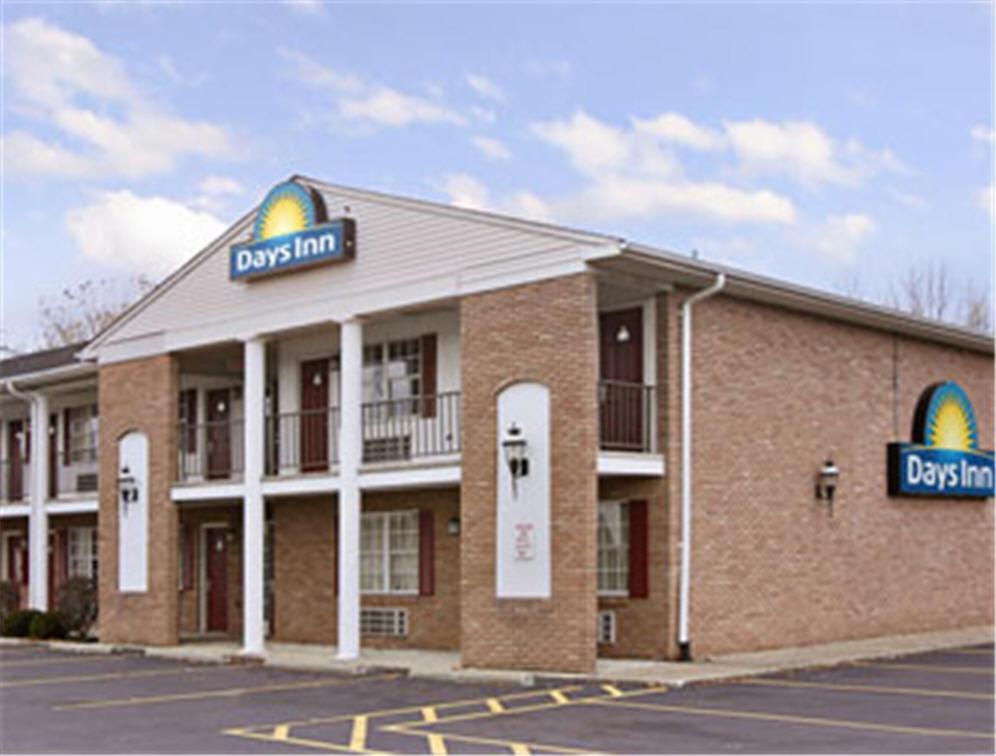 Days Inn Macedonia Exterior foto